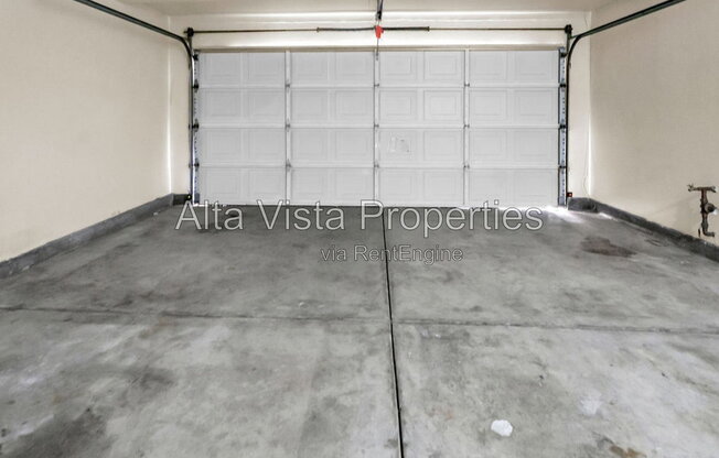 3 beds, 2.5 baths, 1,335 sqft, $3,800