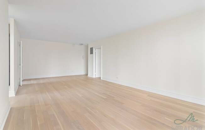1 bed, 2 baths, $9,000, Unit 47H