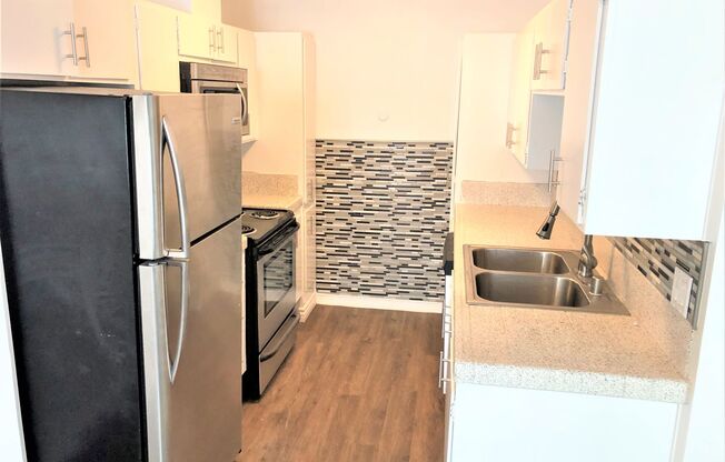 Star North Apartments