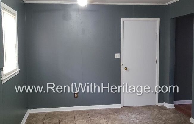 3 beds, 1 bath, $1,450