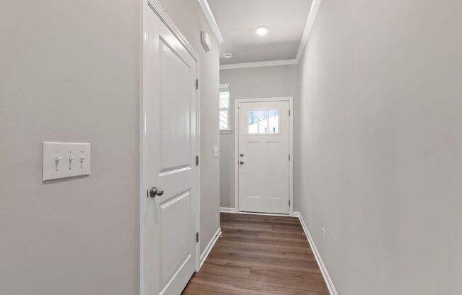 Modern 3-Bedroom Townhome with Luxury Finishes & Smart Features!