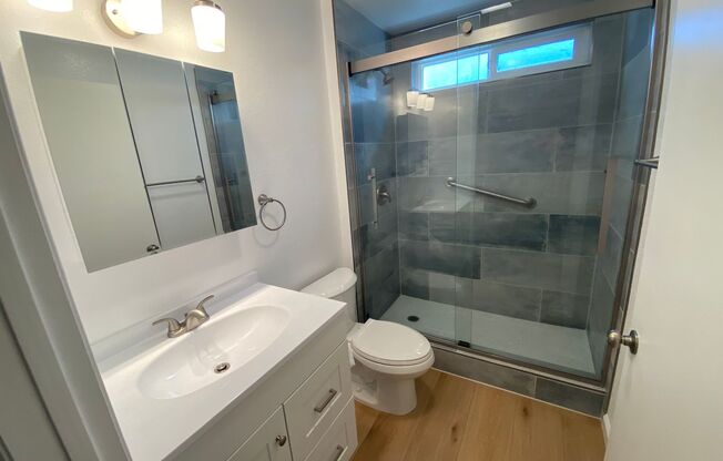 2 Bed 2 Bath with Remodeled Bathrooms! Water/Trash Included.