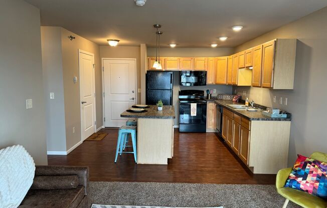 1 bed, 1 bath, 662 sqft, $1,020, Unit 2400-303