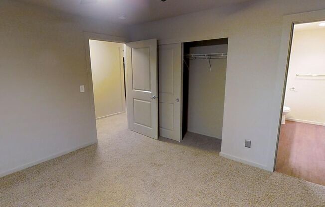 3 beds, 2 baths, 1,287 sqft, $2,189, Unit Q139