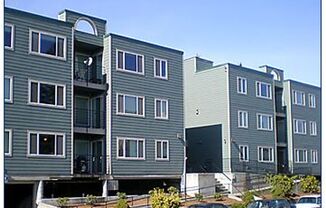 University Court Apartments
