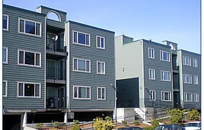 University Court Apartments
