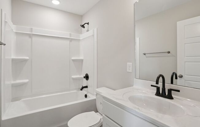 4 beds, 3 baths, 1,425 sqft, $1,795, Unit 201