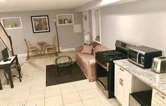 549 45th Street Northeast