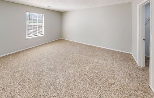 1 bed, 1 bath, 707 sqft, $1,100, Unit I14