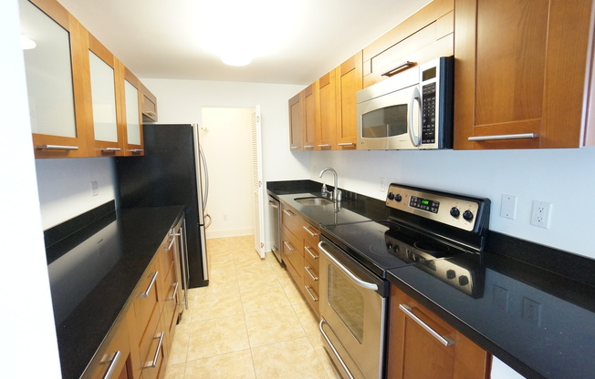 2 beds, 2 baths, 1,287 sqft, $3,000, Unit PH101