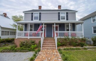 Now Preleasing for 2026–2027 – Beautifully Renovated Duplex in West Columbia