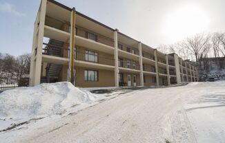 540 Northern Hills Dr NE