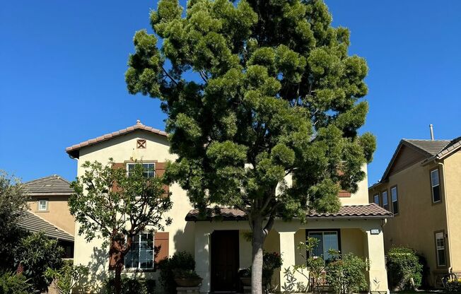 Modern 5 Bed, 4.5 Bath Home in Tustin Legacy