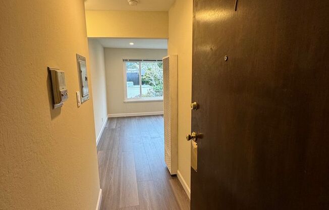 442 Elizabeth Street (741r)