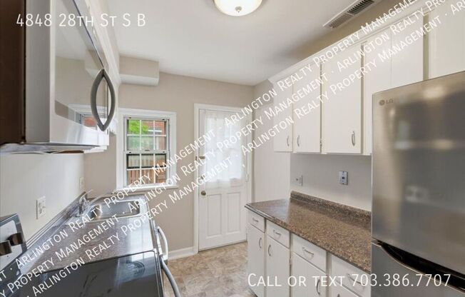 4848 28 ST S