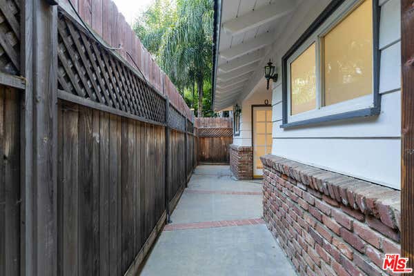 11145 W SUNSET BLVD
