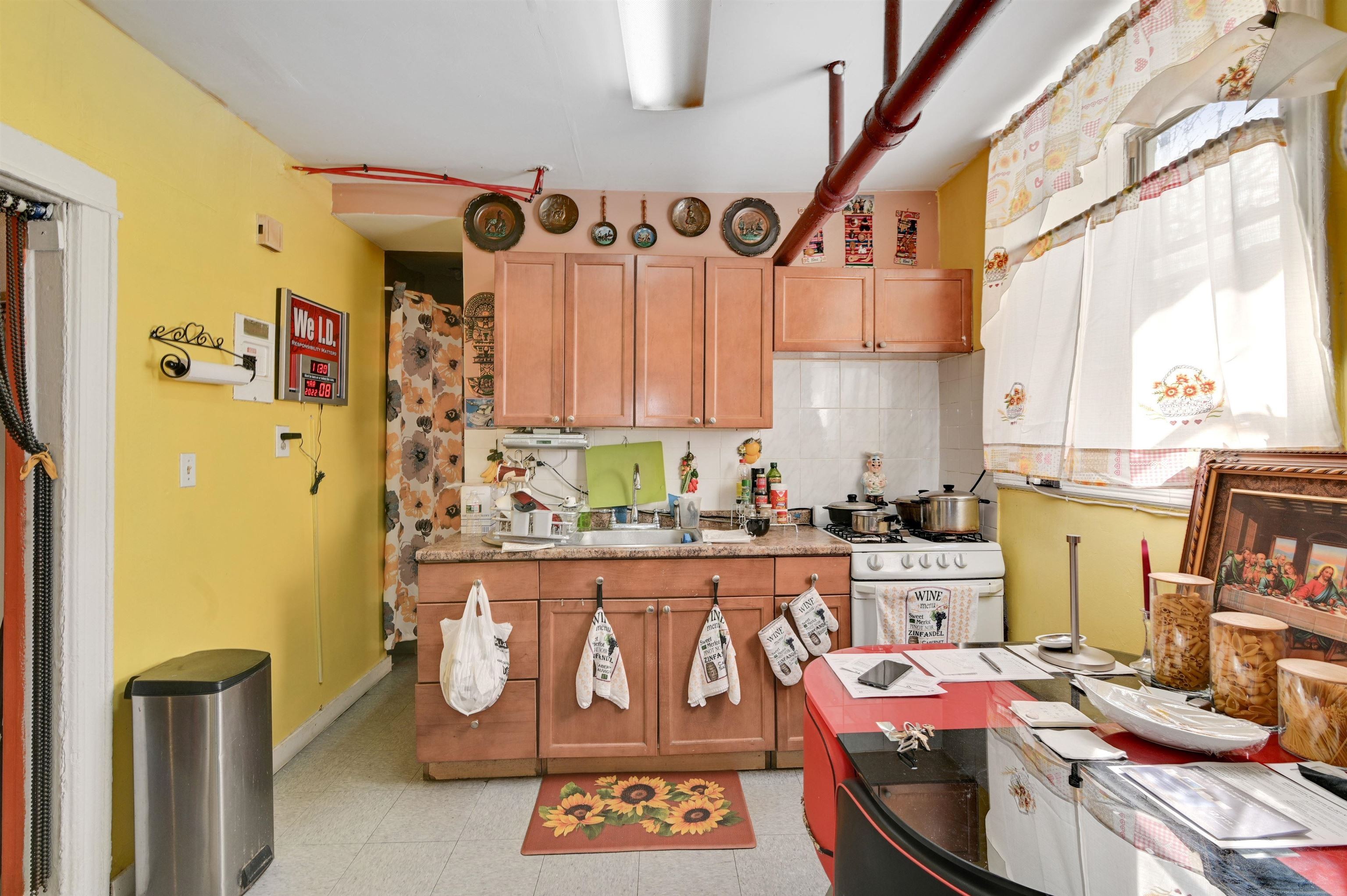 9 SPRUCE ST