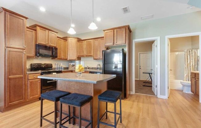 Camden Corners - Craig