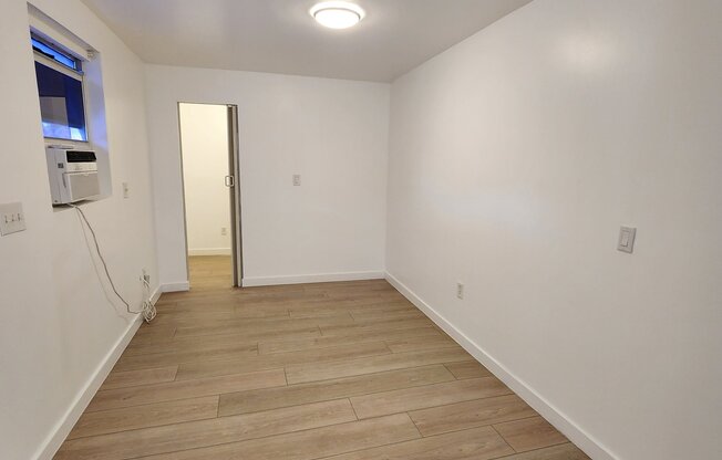 5571 SW 136 CT