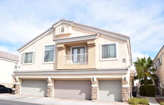 $1,950.00 p/m NLV - ALIANTE TOWNHOME WITH 2 CAR GARAGE