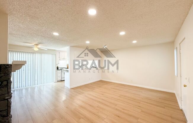 13347 VICTORY BLVD.