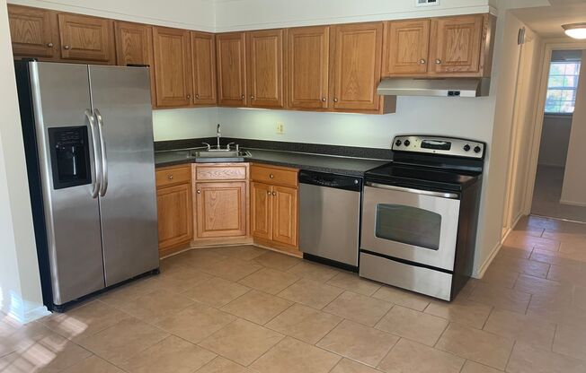 1 bed, 1 bath, 723 sqft, $1,775, Unit 5313 #4