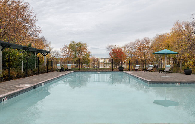 Pool With Sunning Deck at Edgewater Apartments, Idaho, 83703