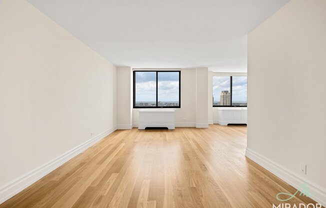 1 bed, 2.5 baths, $7,000, Unit 21K