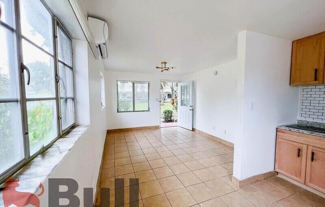 317 E Monument Ave
