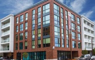 1 bed, 1 bath, $1,795, Unit 201