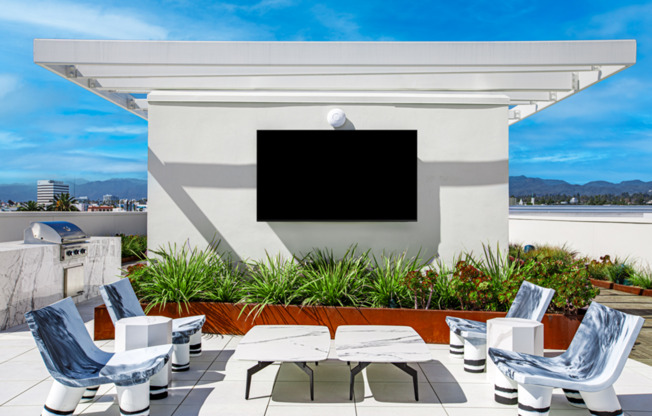 1 bed, 1 bath, 569 sqft, $3,600, Unit 519