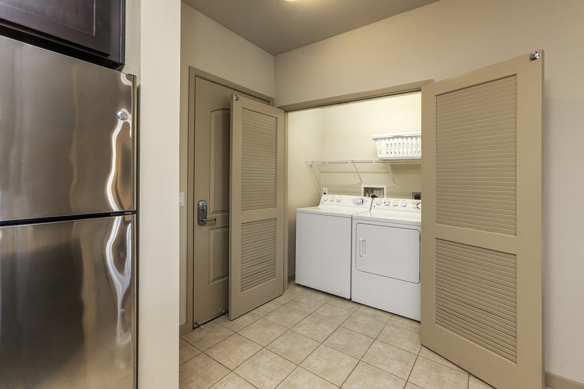 WELCOME TO OUR SENIOR APARTMENTS IN FULLERTON, CA