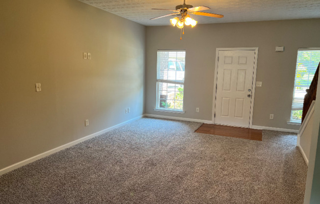 144 COLONY PARK LN