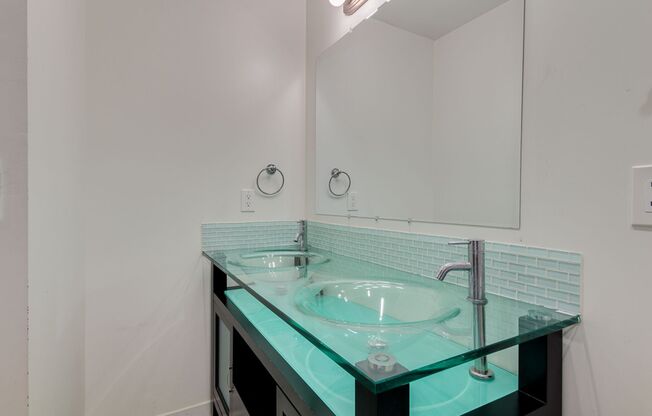 22nd Street Apartments 3015