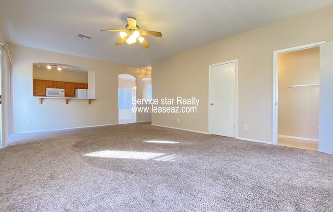 13186 W GELDING CIR