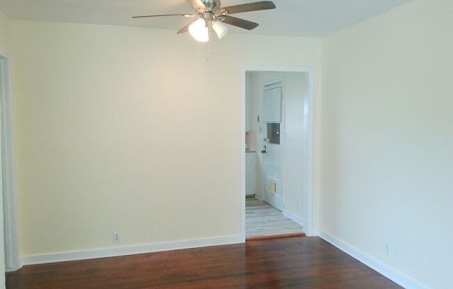 4229 Junior Terrace - 2/Bed 1/Bath - $1495/month