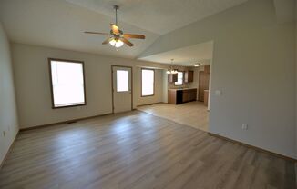 3 beds, 2 baths, $1,495