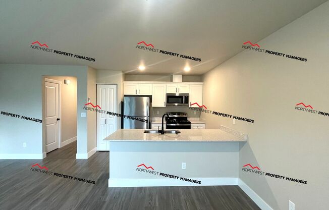 3 beds, 2.5 baths, 1,292 sqft, $1,895, Unit #I-2