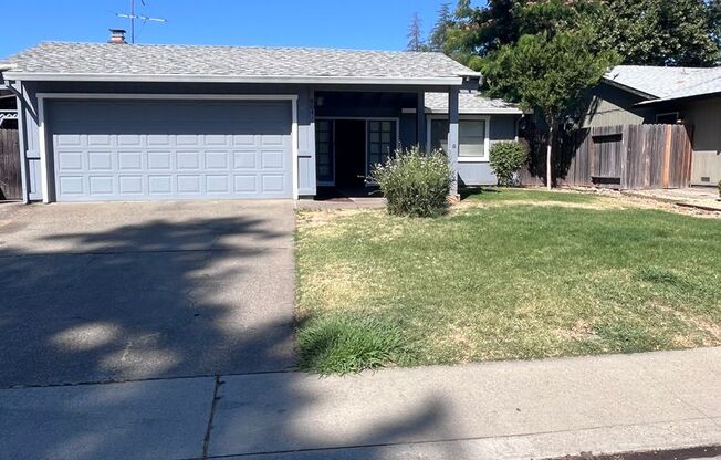 NICE UPDATED HOME IN CITRUS HEIGHTS!!