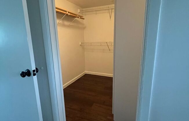 1 bed, 1 bath, 525 sqft, $1,275, Unit 203