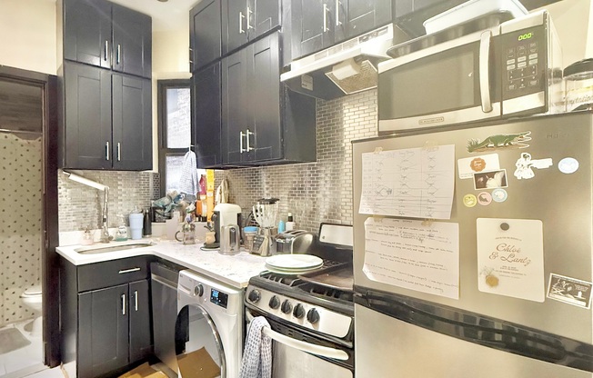 216 W 108 ST