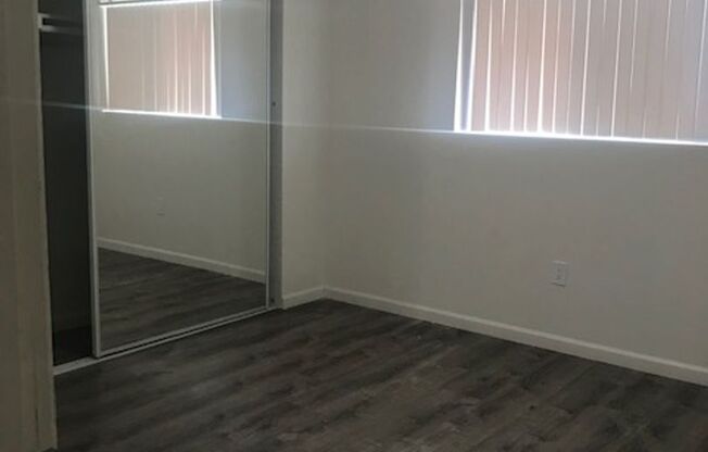 2 beds, 1 bath, 800 sqft, $2,250, Unit 3277-31