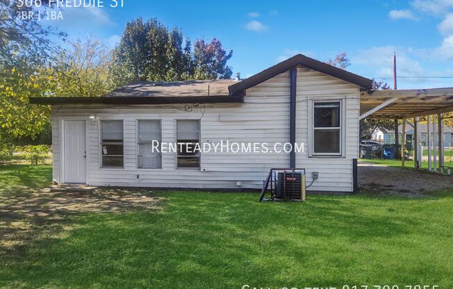 3 beds, 1 bath, $1,549