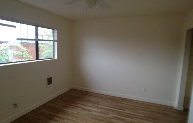 1 bed, 1 bath, 600 sqft, $1,395, Unit 6