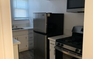 Studio, 1 bath, 610 sqft, $2,045, Unit 1316-12