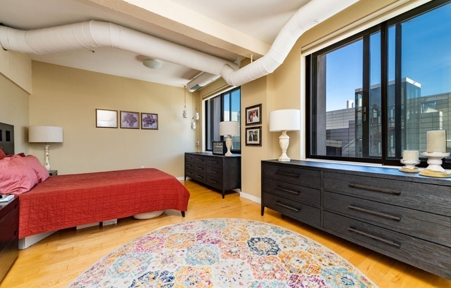 2 beds, 2 baths, 1,682 sqft, $5,150, Unit 5-5