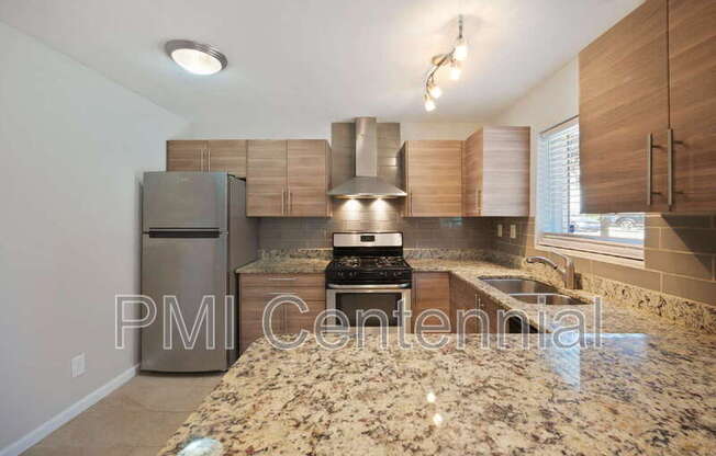 950 SAINT CHARLES AVE NE