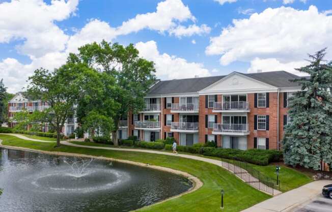 Versailles on the Lakes Oakbrook*
