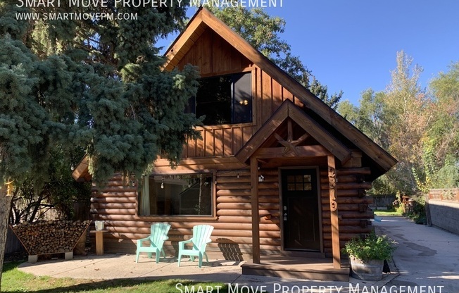 2819 N TAMARACK DR