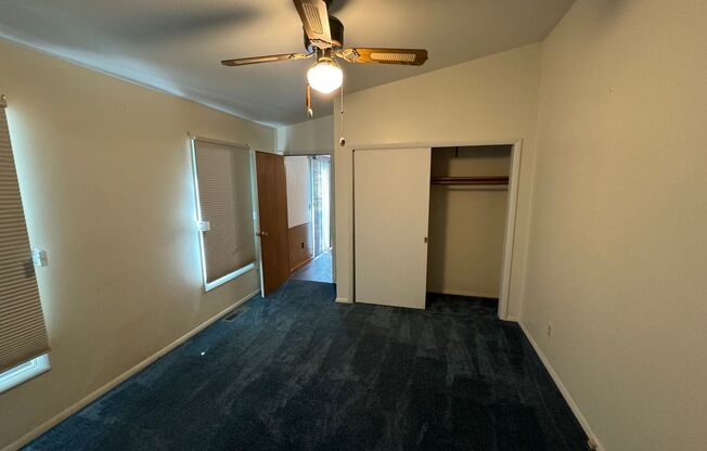 3 beds, 1 bath, $1,650